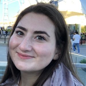 Meet your Posher, Angelica